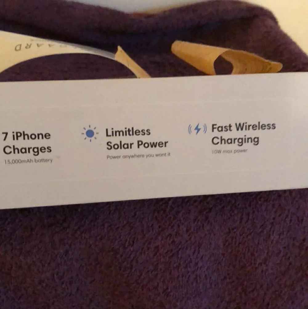Solgaard 4G Solar Technology Wireless iPhone Charger